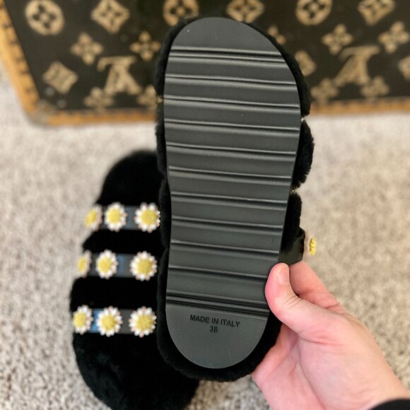 Fabrizio Viti Black Shearling and Leather Daisy Embellished Slip On Sandals - Picture 4 of 5